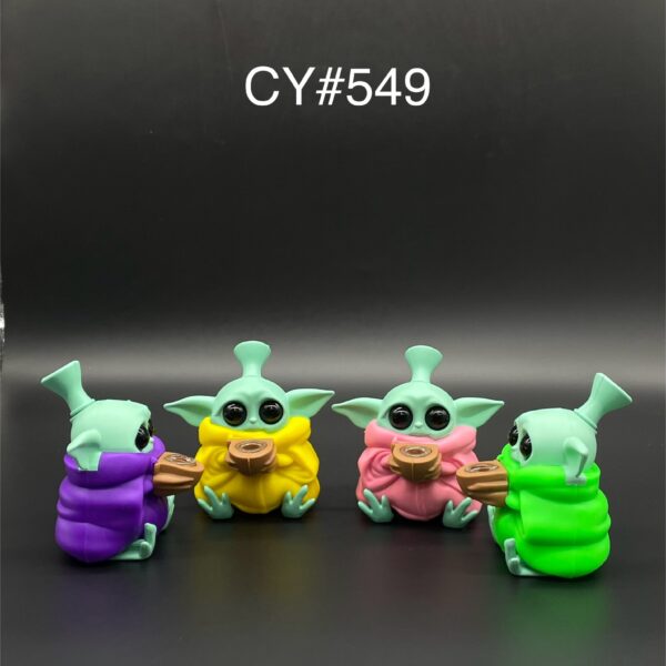 SILICONE BABY YODA HAND PIPE -CY#549